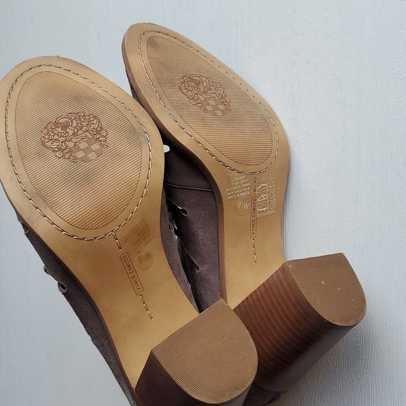 Vince Camuto Gray Taupe Suede Peep Toe Lace Up Tressa Booties 8.5 Wide Like New - Picture 8 of 10